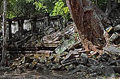 Angkor - ruins of Beng Mealea